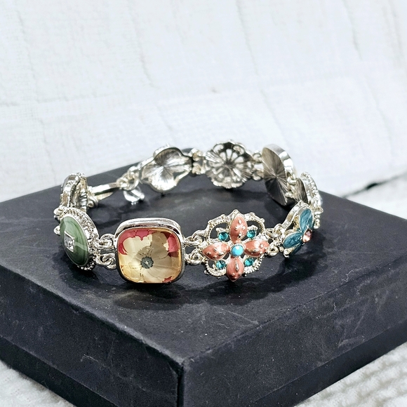 Napier Enamel and Crystal Station Bracelet with Toggle Clasp 7 1/4” - Picture 9 of 14